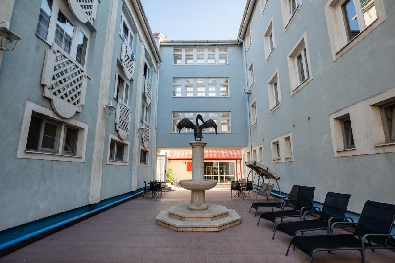 Erzsebet